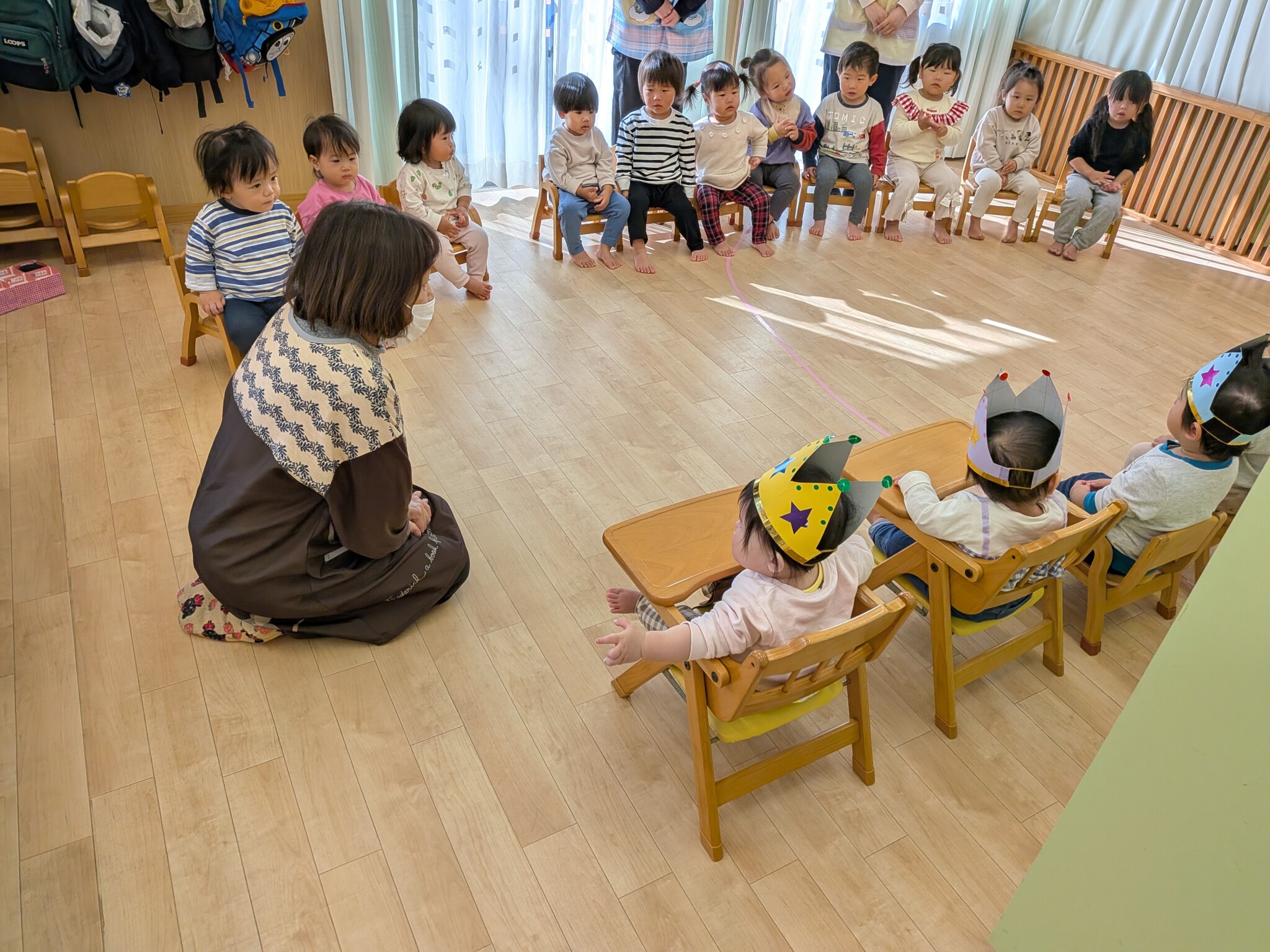 PXL_20251121_010002155.MP[2]