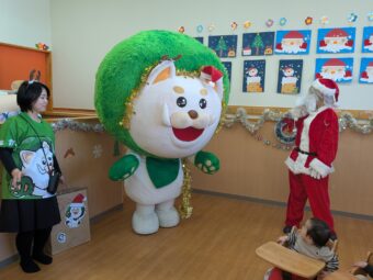 PXL_20251223_011744216